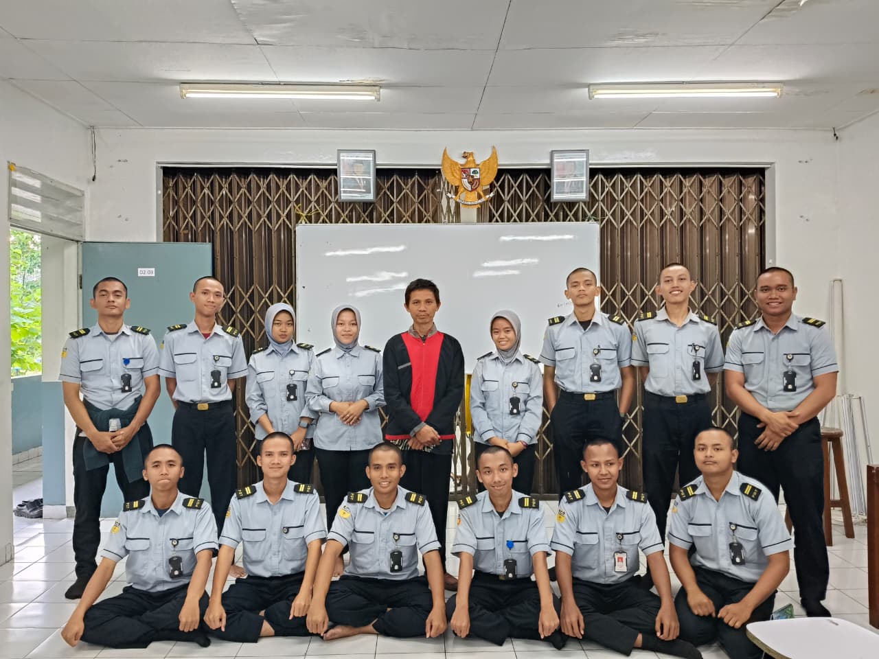 Momen Kebersamaan Sivitas Akademika Program Studi Teknologi Informasi